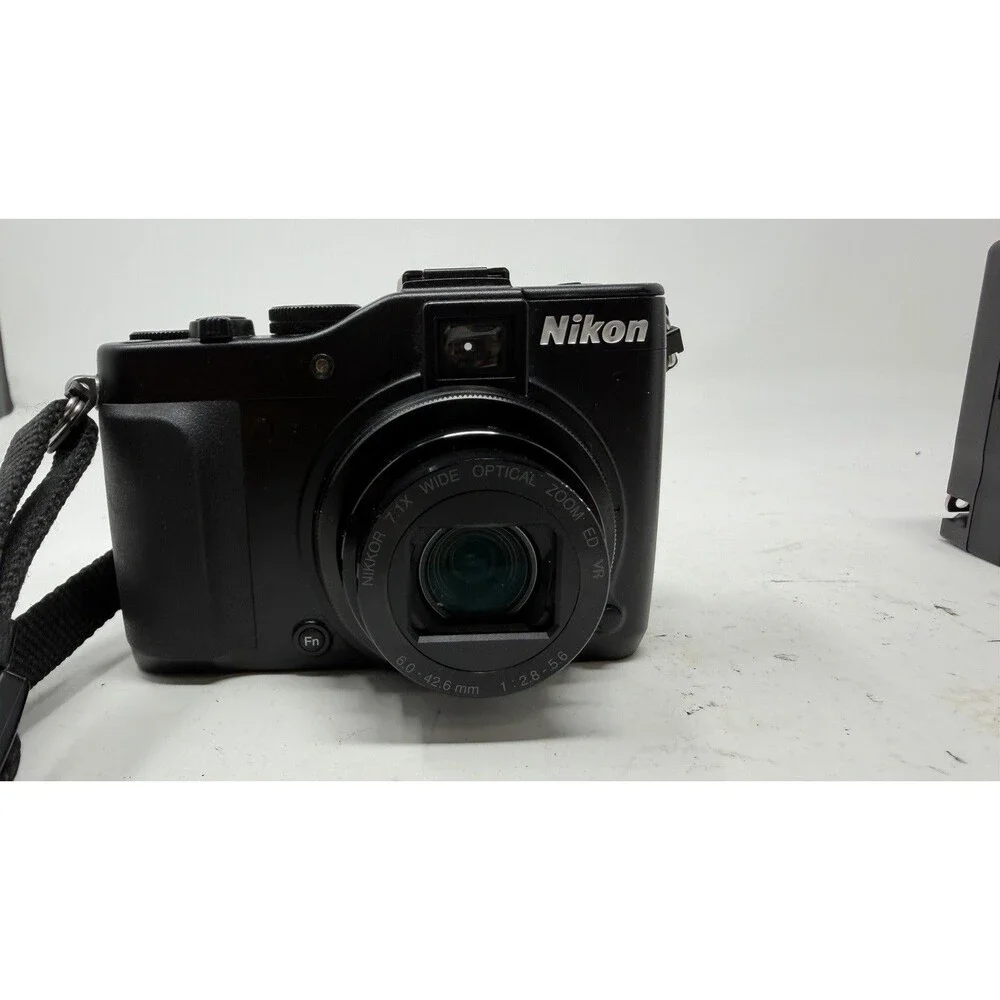 Nikon coolpix p7000